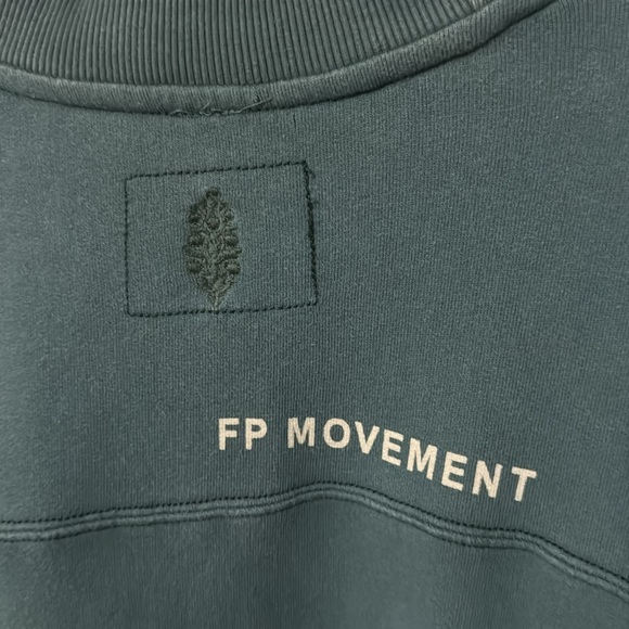 FP Movement All Star Logo Pullover Midnight Jade Combo Size Medium - Picture 10 of 11